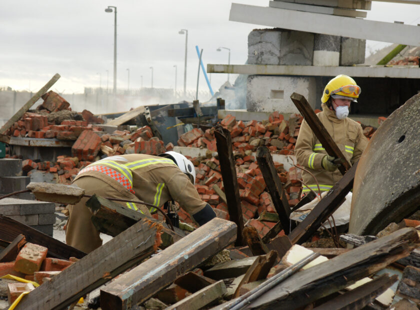 city earthquake disaster zone